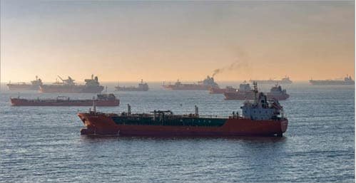 કતારમાં જહાજોનું માર્ગદર્શન ખોરવાયું